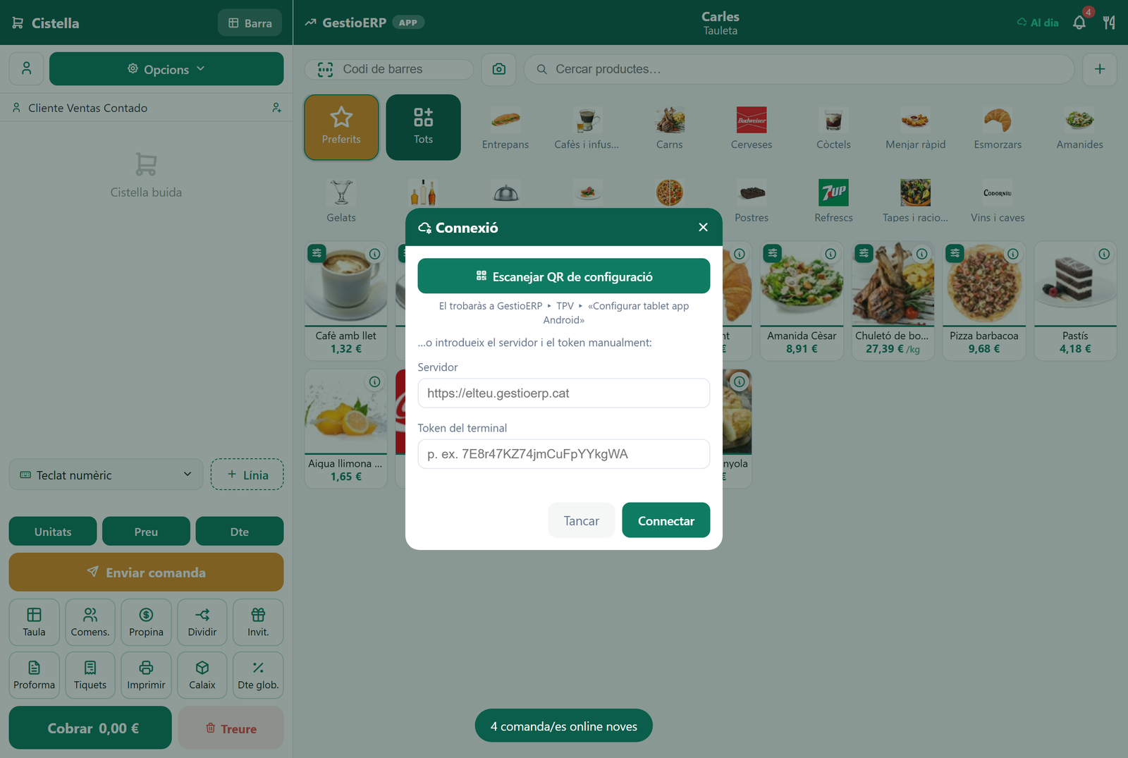 Pantalla de connexió: escanejar el QR de configuració o introduir servidor i token